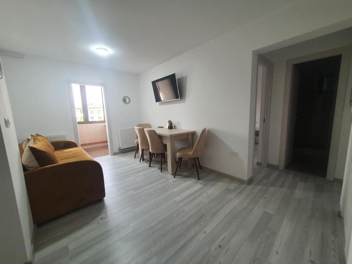 Apartament Nicole Curtea de Argeş Exteriér fotografie